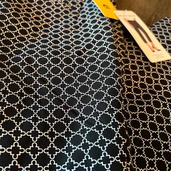 💛HILARY RADLEY CAPRIS💛 - Picture 9 of 15